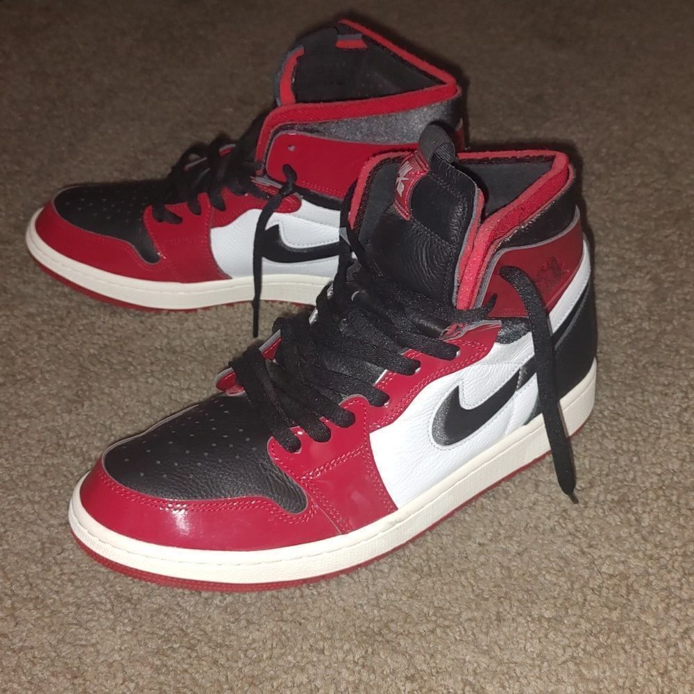 Jordan 1 High Zoom Comfort "Chicago " CT0979 610 Sz 11 Womens
